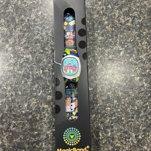 Encanto Disney magic band + plus new in package